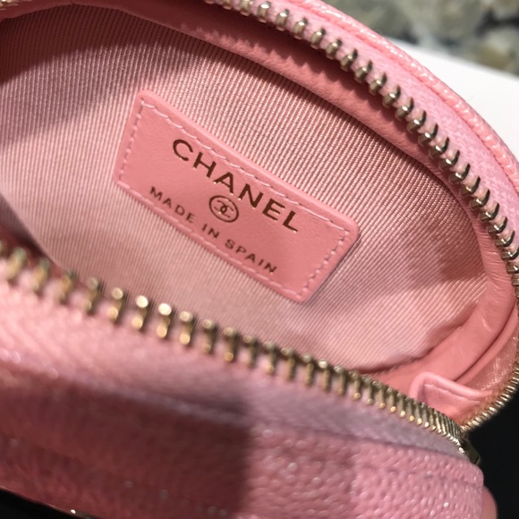 ❌SOLD❌ Chanel 19s Zipped Coin Purse Iridescent - Picture 7 of 8